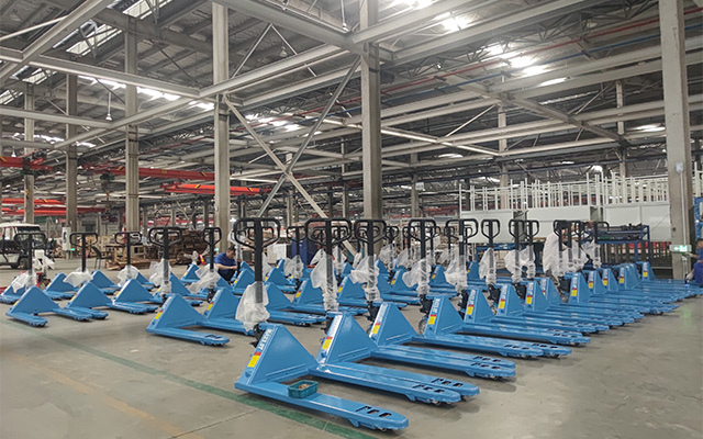 54 units Hand Pallet Jacks to be shipped to Thailand