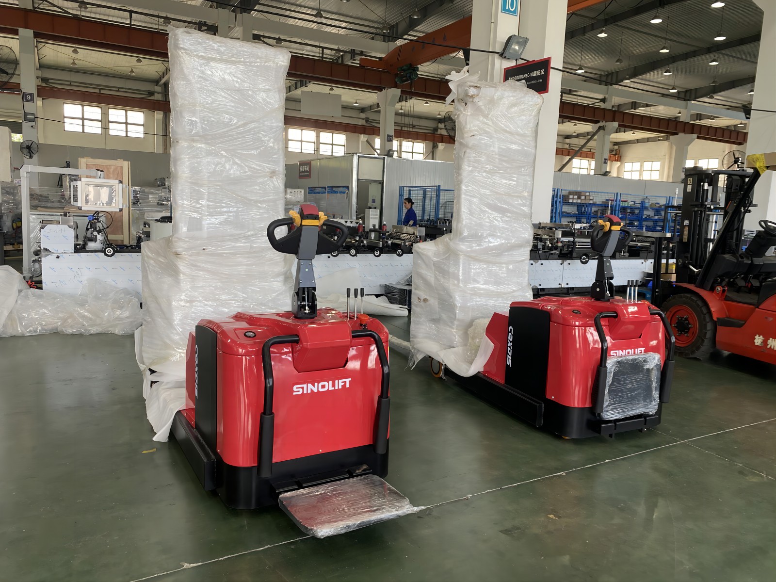 Electric Reach Trucks Are the Perfect Warehouse Companion for Several Reasons