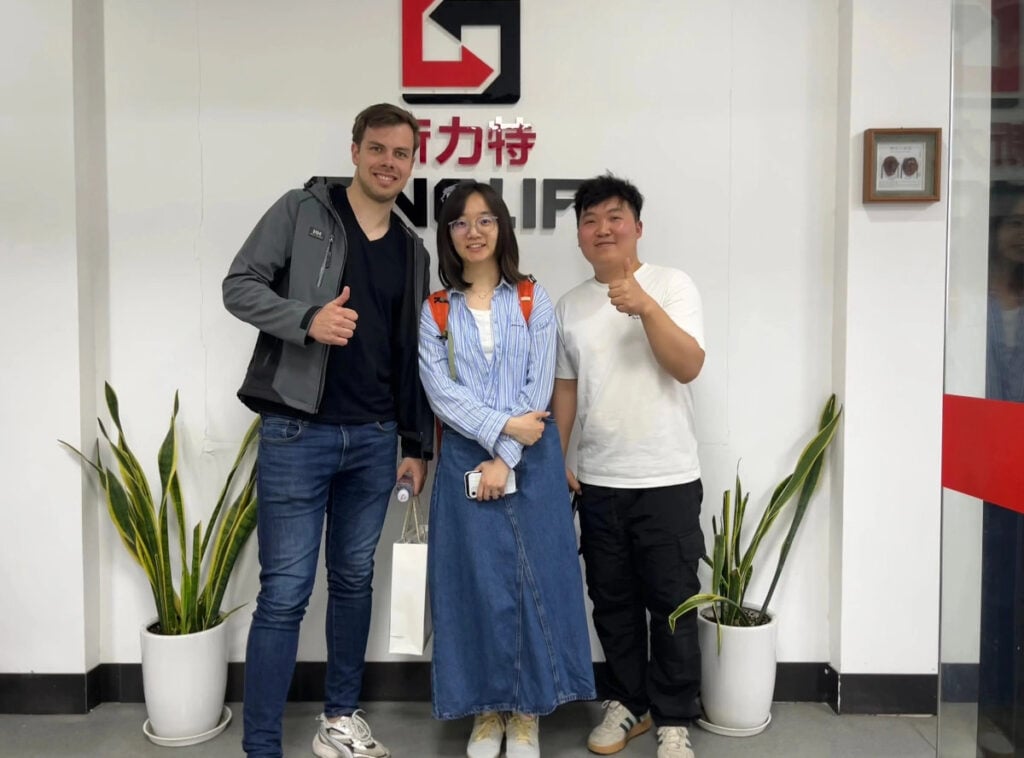 Dutch Clients Visit Sinolift to Inspect and Express Interest in Our Real & Roll Lifting Trolley Series