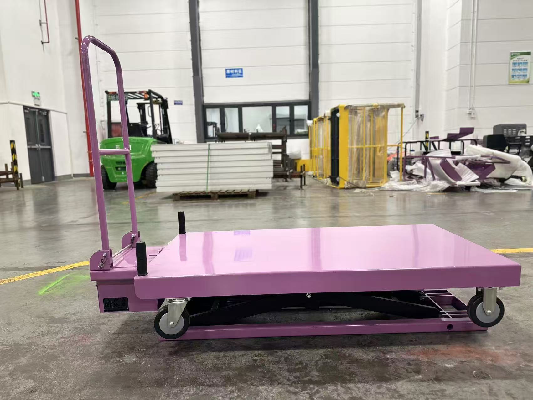 A New Standard in Logistics: How a Custom Sinolift Cart Transformed a Medical Equipment Supplier's Operations