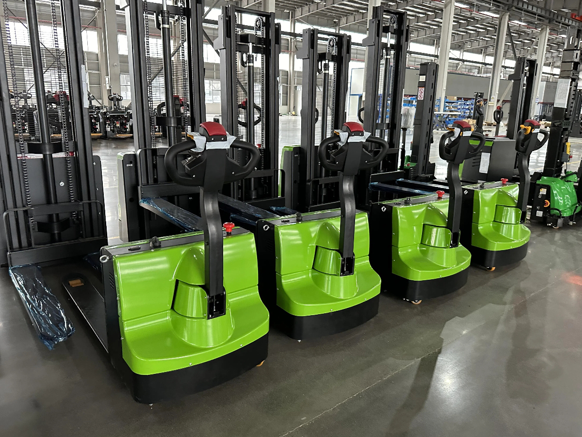 Powering Ahead: X Reasons to Choose Lithium Battery Pallet Trucks Over Traditional Power Sources