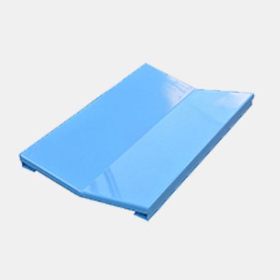 V-shaped Plate