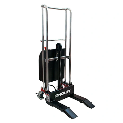 EFM3013