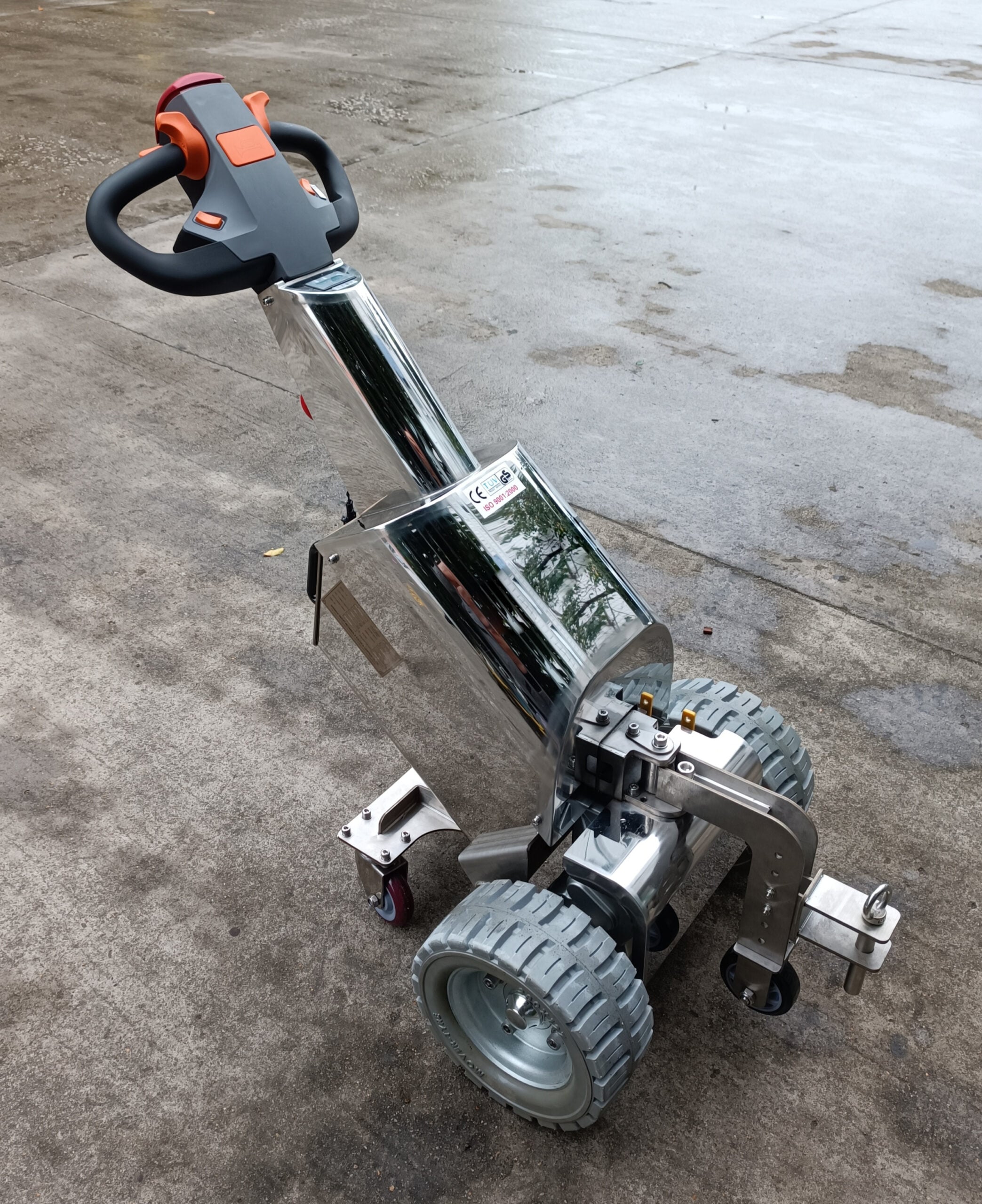 Optimizing Single-Use Pharma Processes: The Role of the Stainless Steel Electric Tugger