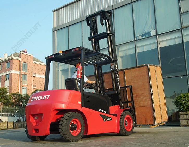 Finding Your Perfect Match: How to Decide Between a Diesel and Electric Forklift