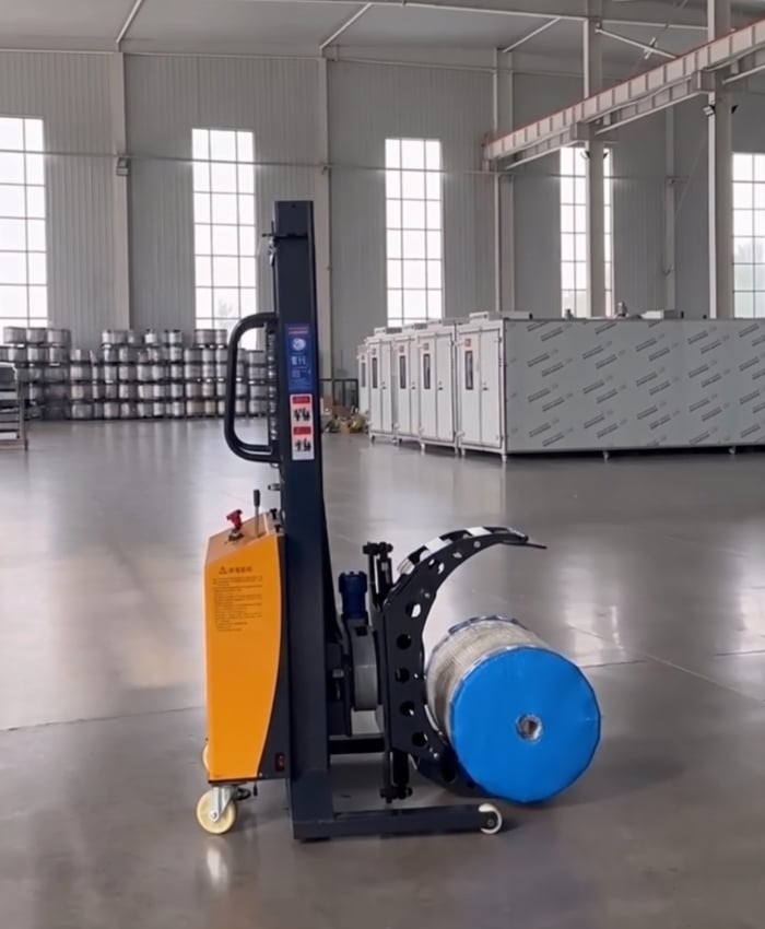 CTD350-R720 Semi-Electric Roll Handling Stacker with 360° Rotating Clamp