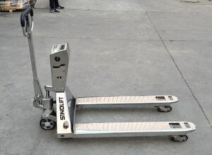Redefining Wet-Environment Logistics: A SINOLIFT Success Story in Precision Handling